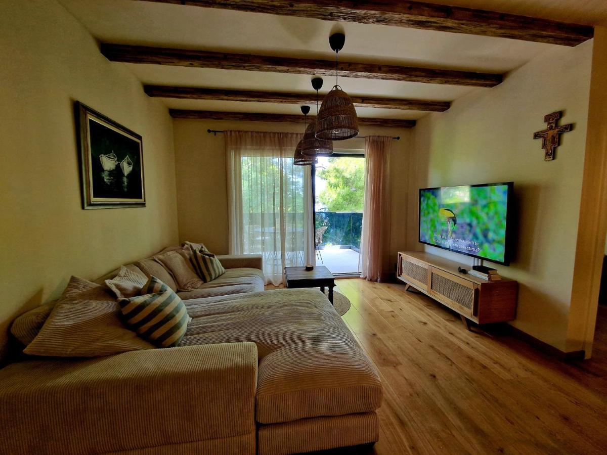 Apartment Mia La Verna Orebic Bagian luar foto